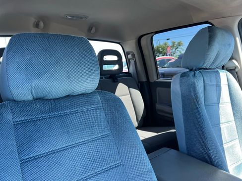 Used 2005 Dodge Dakota ST RWD image 16