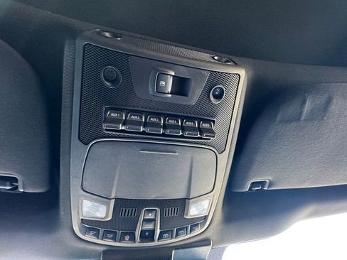 Used 2019 Ford F150 Raptor w/ Equipment Group 802A Luxury image 25