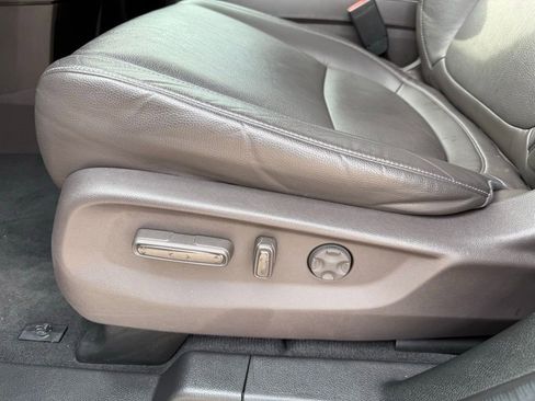 Used 2023 Honda Odyssey EX-L image 14