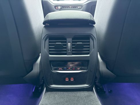 Used 2023 BMW 430i xDrive Coupe w/ M Sport Package AWD/4WD image 21