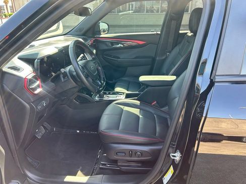 Used 2024 Chevrolet TrailBlazer RS AWD/4WD image 10