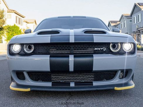 Used 2020 Dodge Challenger SRT Hellcat Redeye image 13