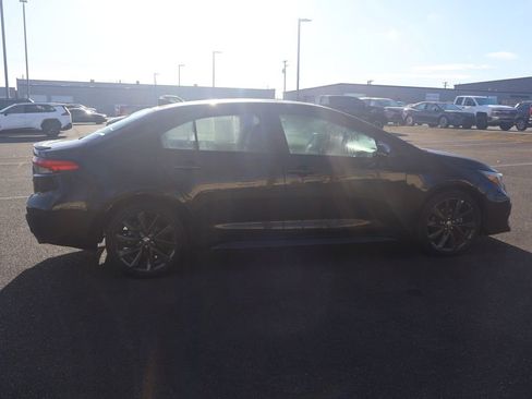 Used 2023 Toyota Corolla XSE w/ Carpet Mat Package (TMS) FWD image 7