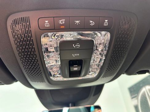 Certified 2023 Mercedes-Benz GLS 450 4MATIC image 23