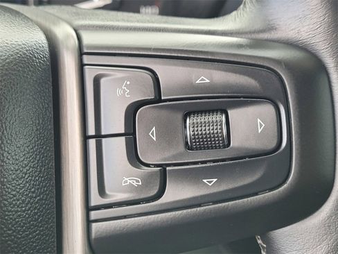 Used 2023 GMC Sierra 3500 Denali w/ Denali Ultimate Package image 26