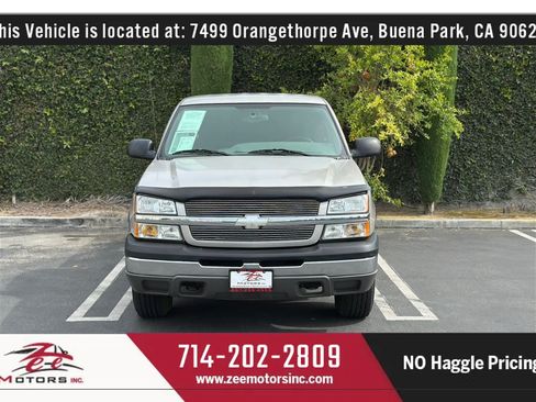 Used 2004 Chevrolet Silverado 1500 LS w/ Light Duty Power Package AWD/4WD image 3