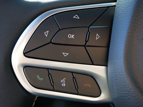 New 2026 Chrysler Pacifica Select image 15