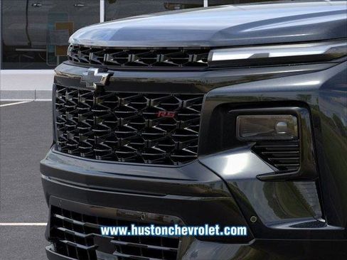New 2026 Chevrolet Traverse RS w/ LPO, Floor Liner Package FWD image 13