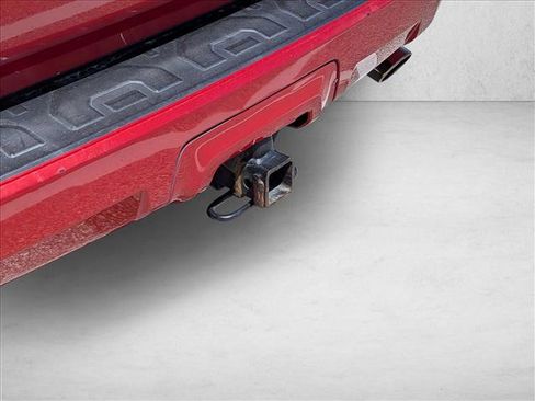 Used 2017 Toyota 4Runner SR5 AWD/4WD image 13