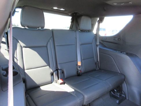Certified 2024 GMC Yukon Denali AWD/4WD image 25