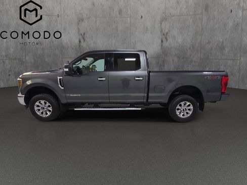 Used 2018 Ford F250 XLT w/ XLT Premium Package AWD/4WD image 6