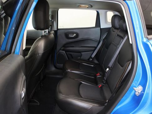 Used 2020 Jeep Compass Limited AWD/4WD image 5