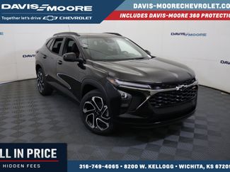 New 2026 Chevrolet Trax RS w/ Sunroof Package FWD video 1