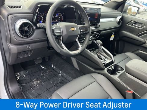 New 2024 Chevrolet Colorado LT w/ LT Convenience Package III image 12
