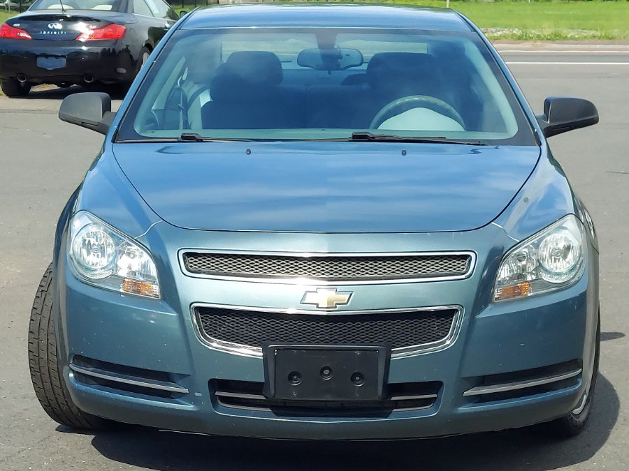 Used 2009 Chevrolet Malibu LS FWD image 2