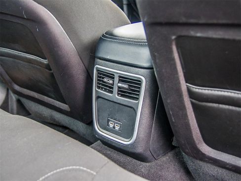 Used 2023 Dodge Charger GT image 21