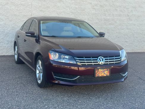 Used 2013 Volkswagen Passat TDI SE FWD image 3