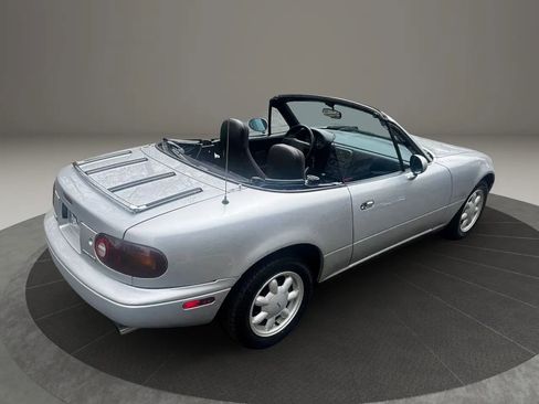 Used 1990 MAZDA MX-5 Miata RWD image 20