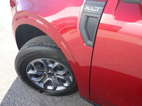 New 2026 Ford Maverick XLT w/ XLT Luxury Package image 4