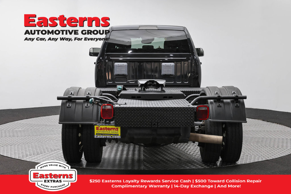 Used 2022 RAM 5500 SLT w/ Quick Order Package 2YG SLT AWD/4WD image 7
