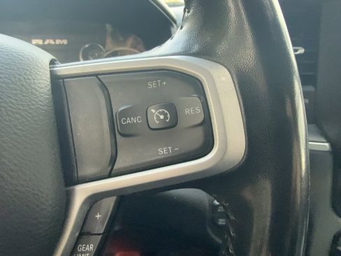 Used 2020 RAM 1500 Big Horn image 32