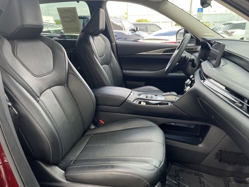 Certified 2023 INFINITI QX60 Luxe w/ Vision Package AWD/4WD image 24