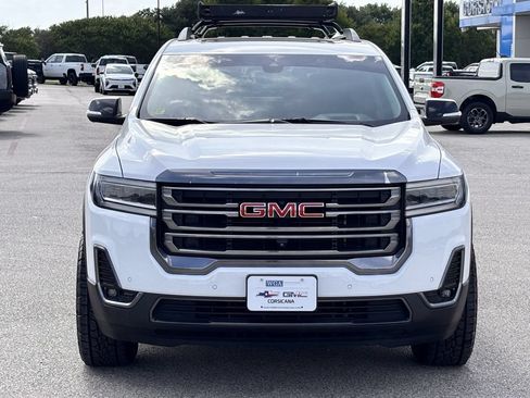 Used 2022 GMC Acadia AT4 w/ Technology Package AWD/4WD image 3