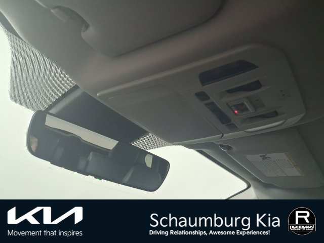Used 2020 Toyota Highlander Limited AWD/4WD image 10