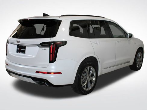 Used 2020 Cadillac XT6 Sport w/ Platinum Package image 9