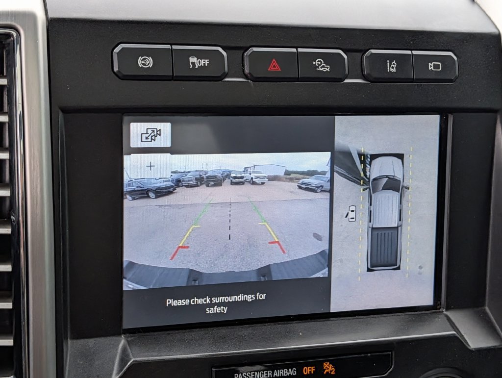 Used 2020 Ford F350 Platinum w/ Tremor Off-Road Package AWD/4WD image 20