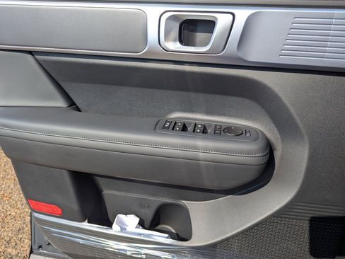 New 2026 Hyundai Santa Fe SEL image 13