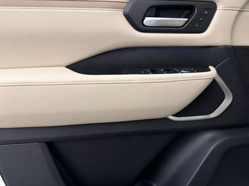 New 2026 Nissan Armada Platinum AWD/4WD image 23