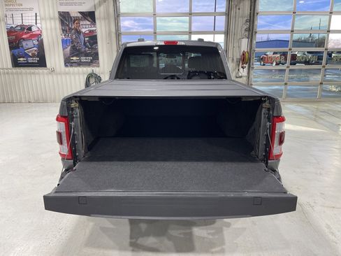 Used 2022 Ford F150 Lariat image 15
