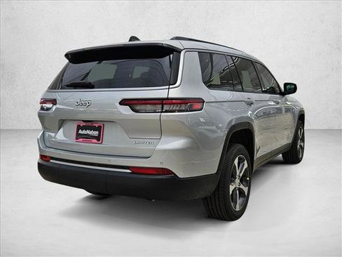 New 2026 Jeep Grand Cherokee L Limited RWD image 2