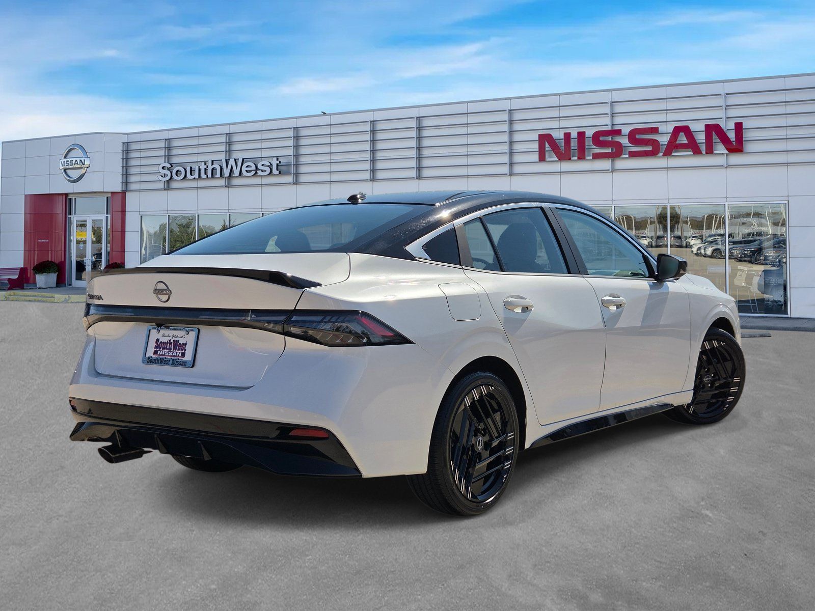New 2027 Nissan Sentra SR FWD image 5