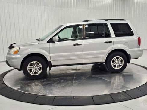 Used 2004 Honda Pilot EX image 2