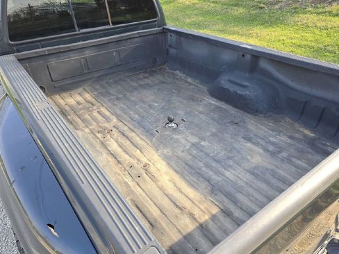 Used 2004 Ford F350 4x4 SuperCab DRW Super Duty image 24