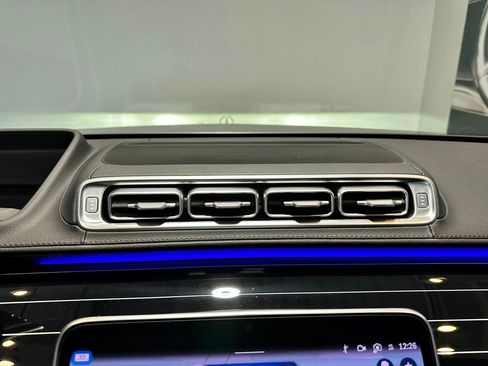 Certified 2023 Mercedes-Benz S 580 4MATIC Sedan image 25