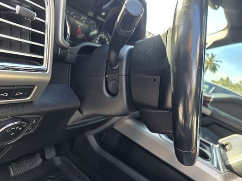 Used 2017 Ford F250 Platinum AWD/4WD image 27