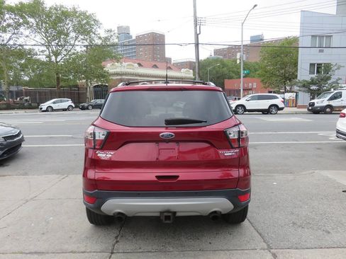 Used 2017 Ford Escape Titanium AWD/4WD image 8