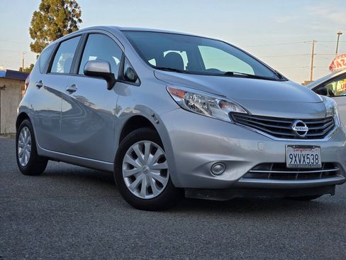 Used 2014 Nissan Versa Note SV w/ Convenience Package FWD image 5