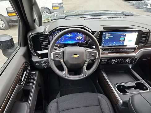 New 2026 Chevrolet Silverado 3500 LT w/ Convenience Package AWD/4WD image 12