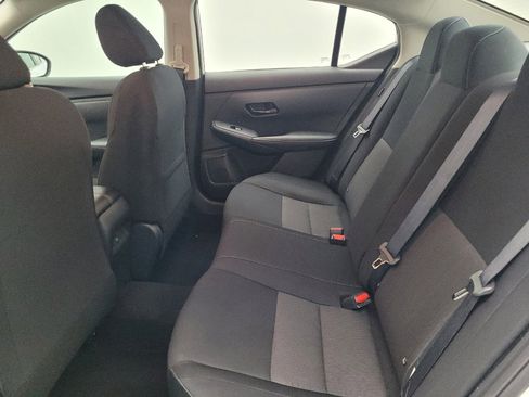 Used 2025 Nissan Sentra SV image 18