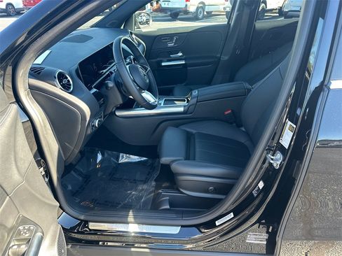 Certified 2026 Mercedes-Benz GLA 250 image 9