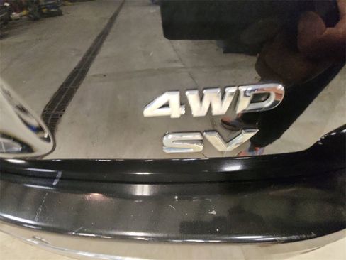 Used 2015 Nissan Pathfinder SV image 36