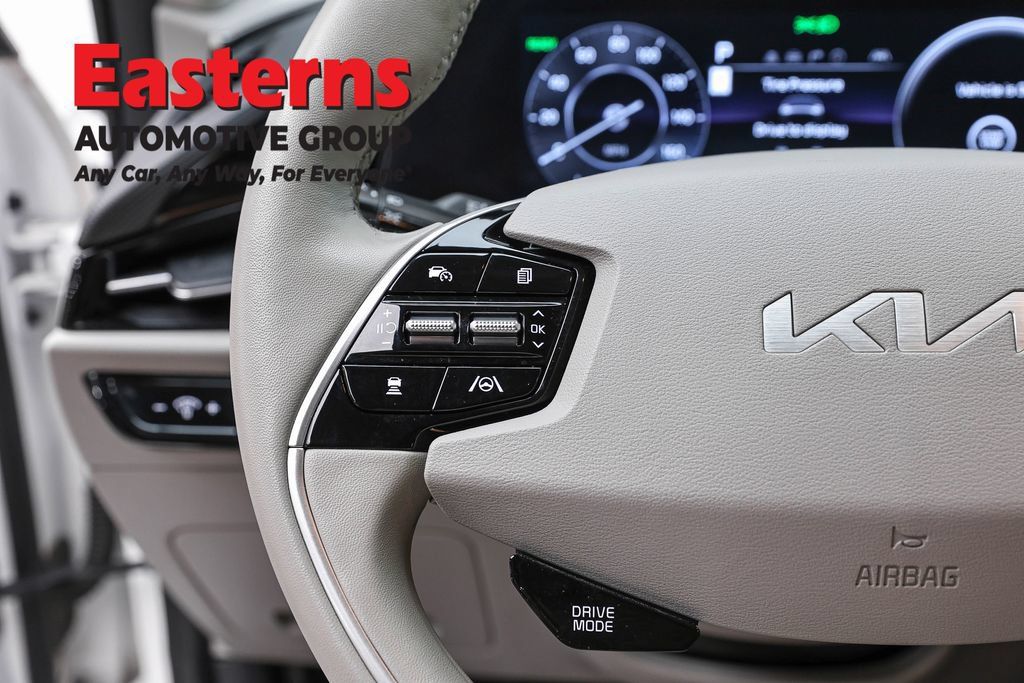 Used 2023 Kia Niro Wind w/ Wind Preserve Package FWD image 15