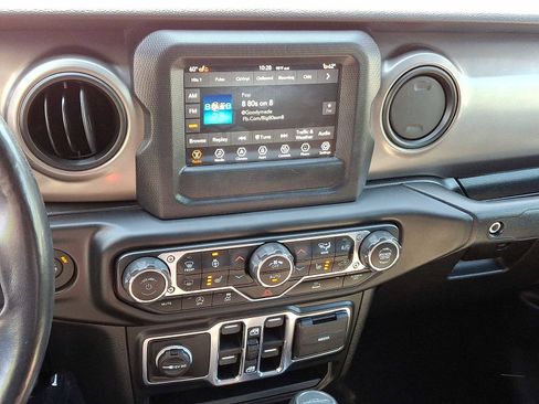 Used 2020 Jeep Gladiator Sport w/ Quick Order Package 24S AWD/4WD image 20