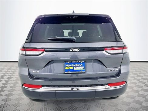 New 2025 Jeep Grand Cherokee Limited w/ Luxury Tech Group II image 5