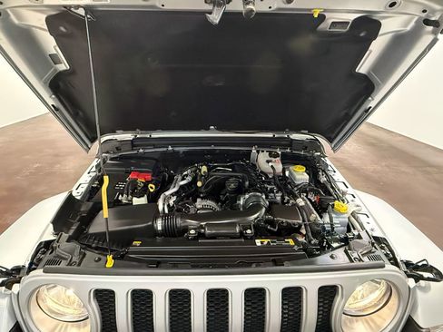 Used 2023 Jeep Wrangler Sahara image 87