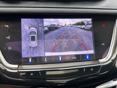 Used 2022 Cadillac XT6 Premium Luxury w/ Technology Package AWD/4WD image 16